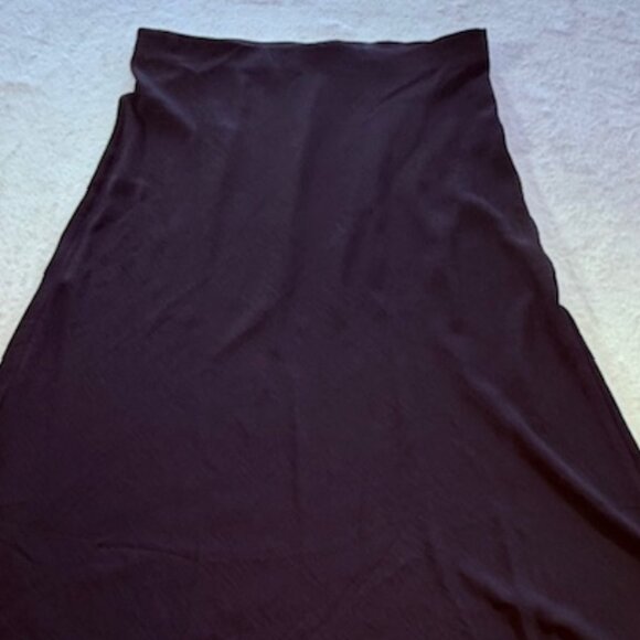 Violet B Lightweight Black A-Line Skirt- Size XL - Picture 4 of 9